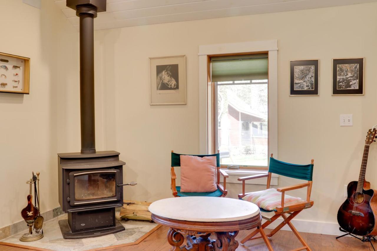 Pet-Friendly Pennsylvania Vacation Rental With Pool! Laughlintown Exterior foto